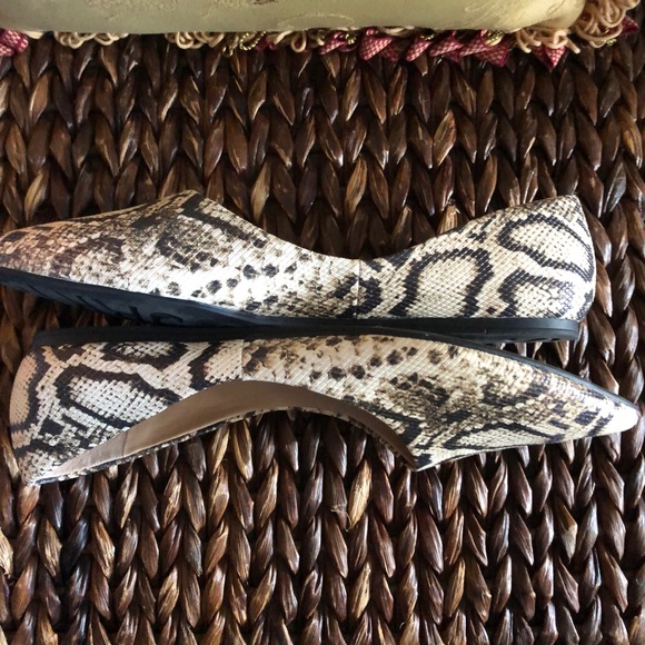 Franco Sarto Flats in Size 10M - Picture 5 of 7